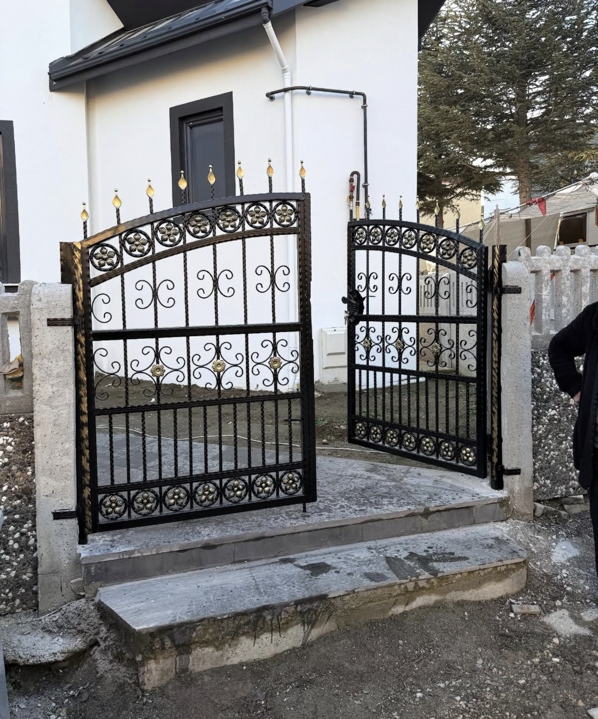 Ferforje bahçe kapısı